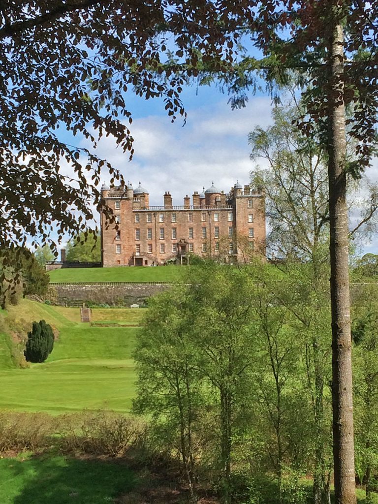 Drumlanrig Castle
